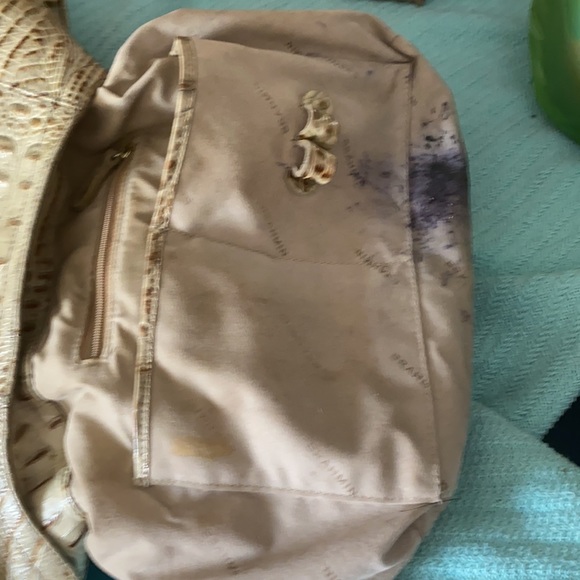 Brahmin Tan Leather Shoulder Bag/Melbourne style embossing - Picture 3 of 5